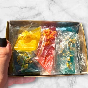 Crystal Candy GALAXY GEMS avec de l'or, ASSORTIMENTS de saveurs, asmr croquant, végétalien, sans gluten, bonbons à la gelée comestibles, kohakutou, bonbons en cristal