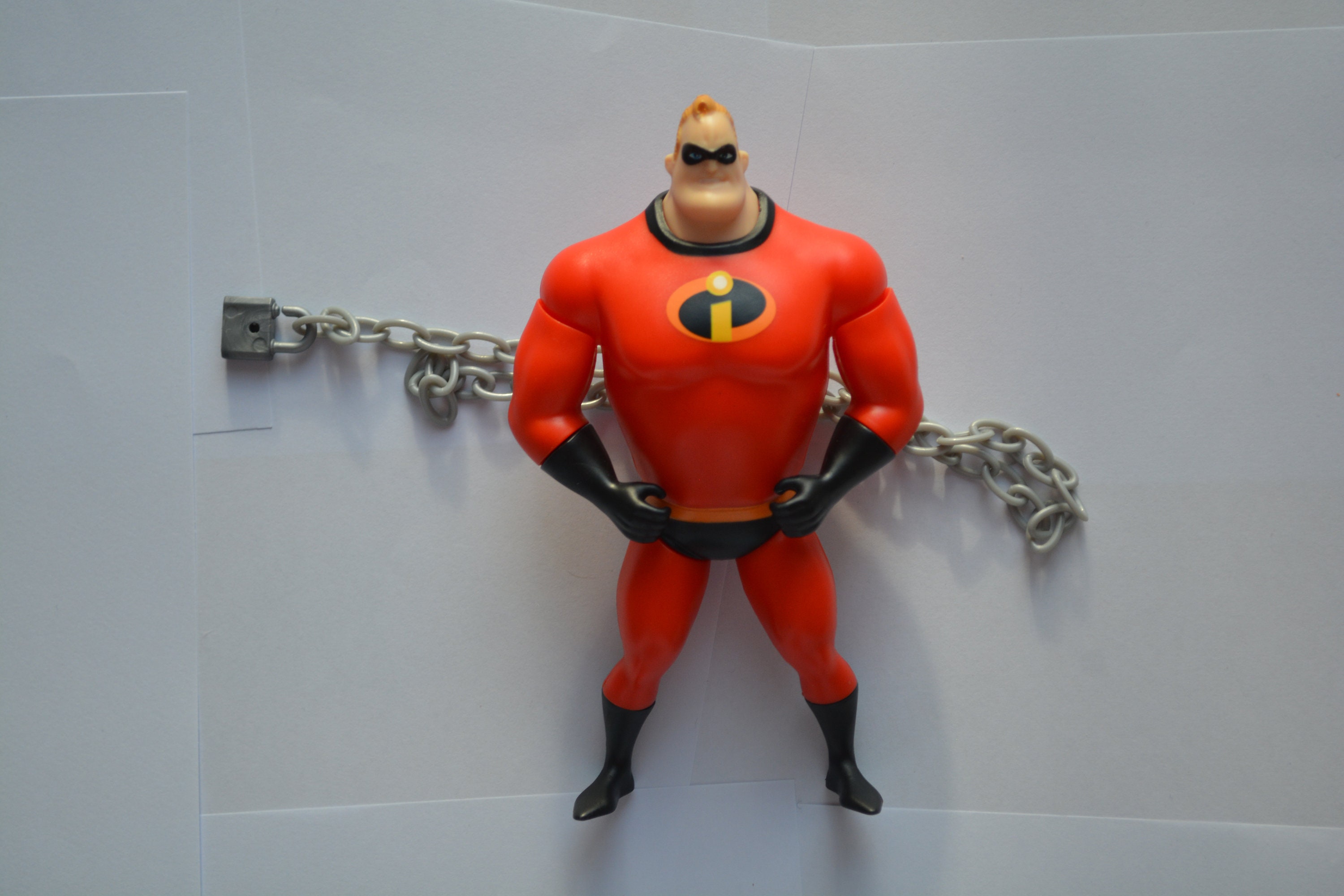Incredibles 2 mini best sale supers collectible figures
