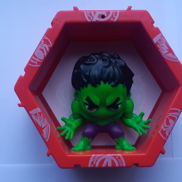 WOW Pods Marvel Avengers The Incredible Hulk Light-Up Connectable Superhero used Please look at the pictures