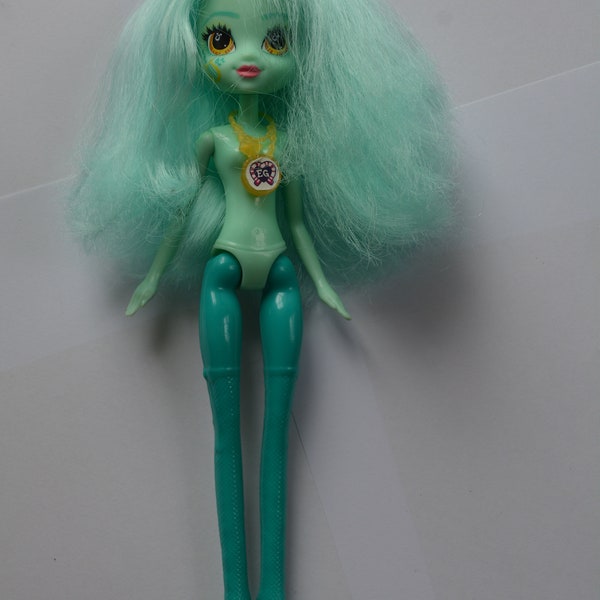 My Little Pony Equestria Girls Lyra Heartstrings doll Legends of Everfree used Please look at the pictures B7528