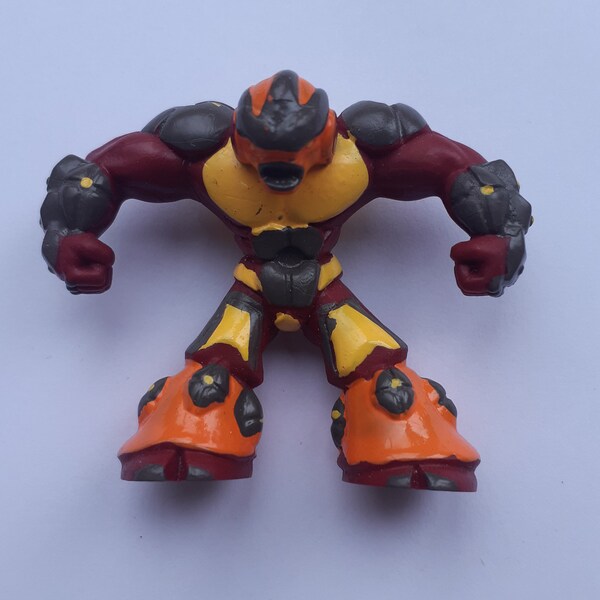 Geyser The Irritable Series 2 Gormiti volcano tribe new from the box please look at the pictures