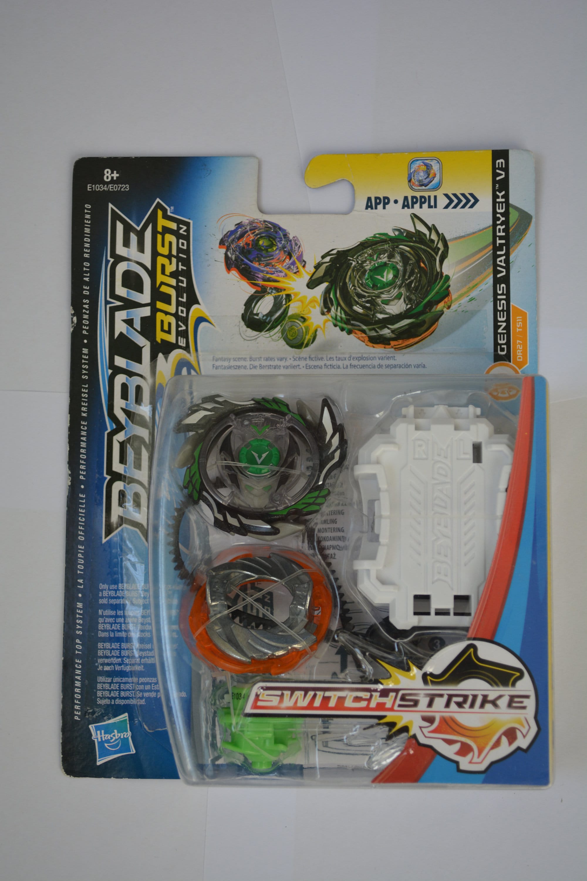 Beyblade Burst Evolution Switch Strike Wonder Valtryek V4