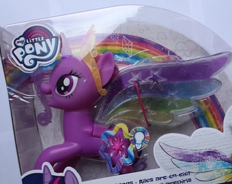 My Little Pony Rainbow Wings Twilight Sparkle -- Pony Figure with Lights  and Moving Wings - My Little Pony