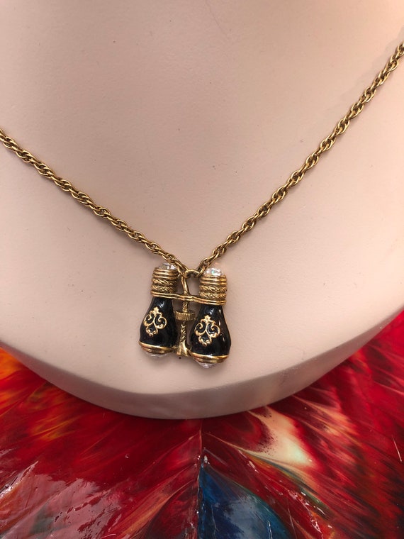 Vintage 1928 brand necklace Gem Vintage 1928 brand necklace Gem