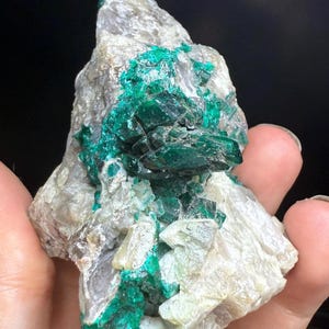 Dioptase et quartz combinés - République démocratique du Congo