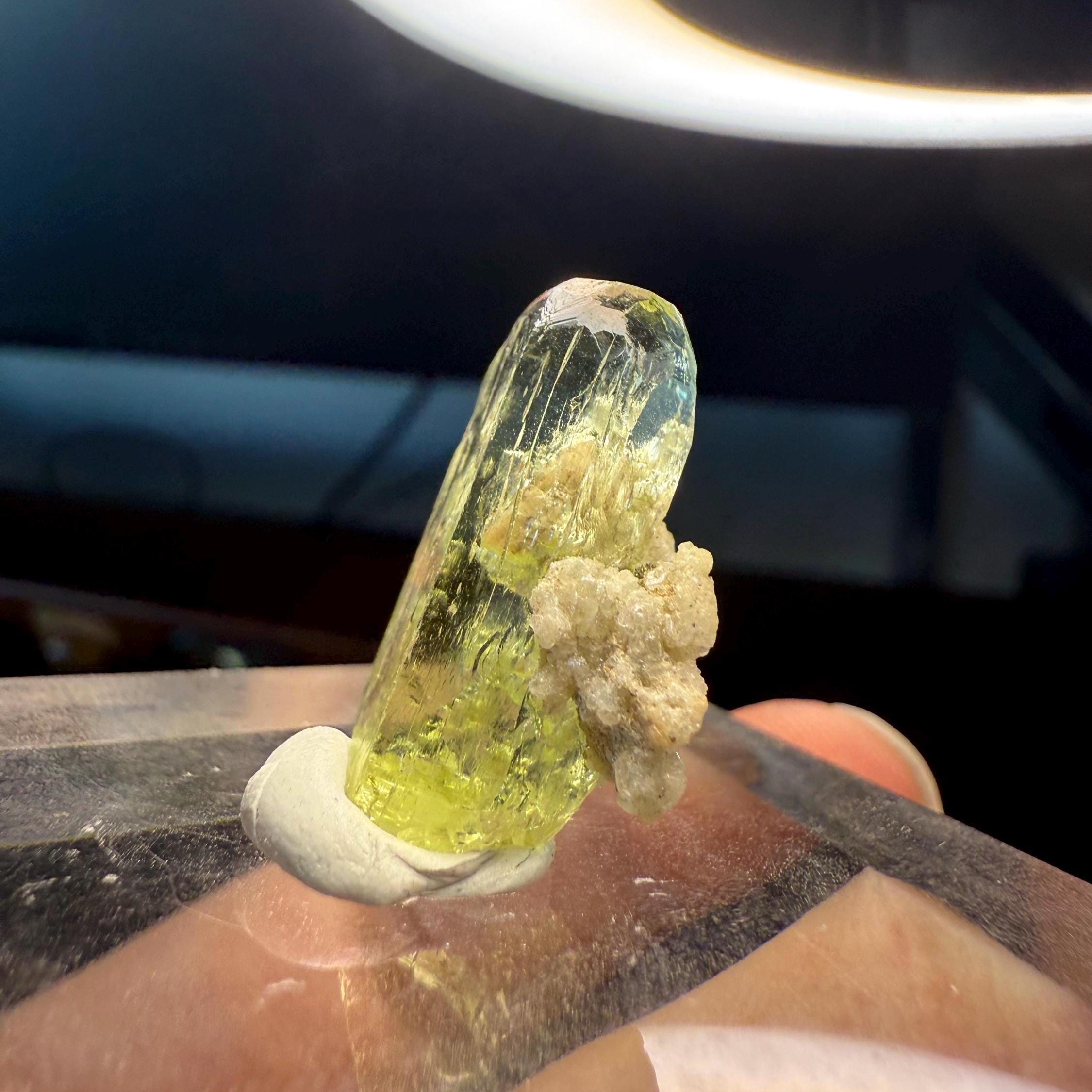 方解石入りアクアマリン：ブラジル、カトゥジ産の宝石の透明度 - Etsy 日本