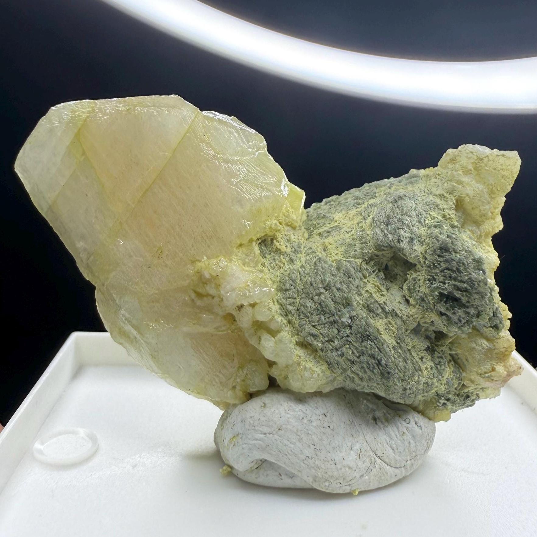 Adularia (moonstone) Crystal - Dodoma Region, Tanzania - Fine Collector ...