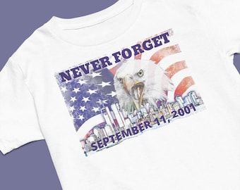 Rappelez-vous l'attaque des tours jumelles du 11 septembre avec un pygargue à tête blanche américain et une chemise représentant le drapeau américain