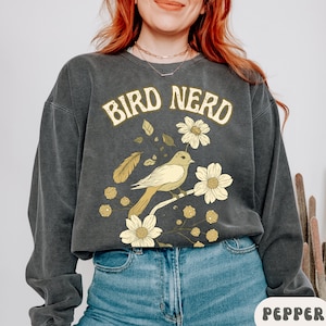 Birding Comfort Color Sweatshirt Bird Watching Gift For Bird Lovers Vintage Floral Pullover Crewneck Birder Nature Mama Gifts Bird Guides