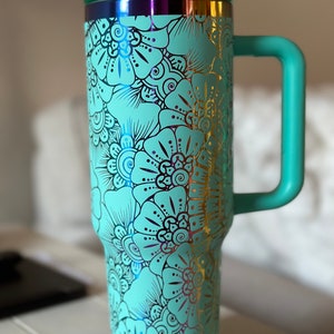 Flower Psychedelic Pattern Seamless wrap Laser Engraved on a 40oz/30oz Tumbler or 30oz Flip Top Water Bottle. Great Gift.