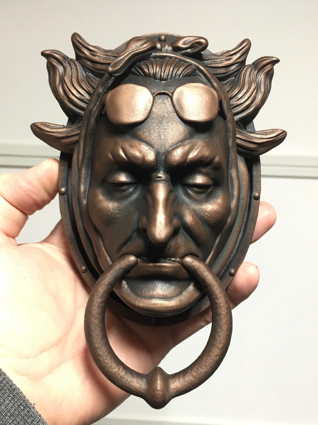 Christmas Carol Door Knocker 