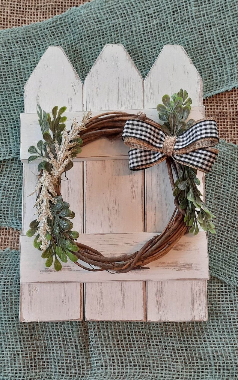 Rustic Farmhouse Distressed Picket Fence Table or Wall Décor Etsy