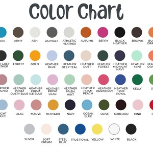 Pu&ograve; includere: Tabella colori con 42 diversi campioni di colore. I colori sono disposti in righe e colonne, con i nomi di ogni colore elencati sotto i campioni. I colori includono acquamarina, esercito, cenere, asfalto, heather atletico, autunno, bacca, heather nero, marrone, arancione bruciato, freddo, heather grigio scuro, foresta, heather blu, heather blu scuro, heather polvere, heather foresta, heather menta, heather arancione, heather orchidea, heather prisma blu polveroso, heather prisma blu ghiaccio, heather prisma lilla, heather prisma menta, heather prisma pesca, heather lampone, heather vero reale, kelly, foglia, azzurro, lilla, malva, senape, blu navy, blu oceano, oliva, sangue di bue, rosa, rosso, argento, crema morbida, blu acciaio, vero reale, giallo, bianco e nero.