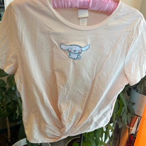 Cinnamorroll crop top
