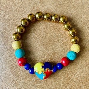Autism beaded bracelet. 8mm Autism charm bracelet