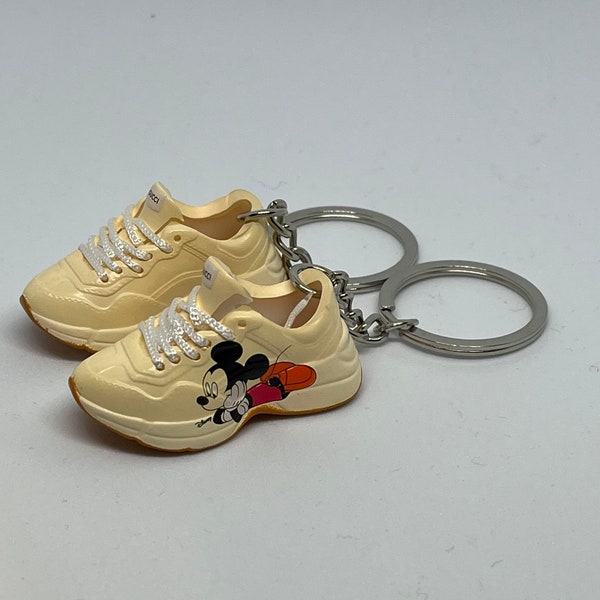 Porte-clés Mini Sneakers 3D avec boîte