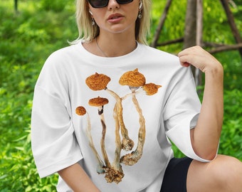 Psilocybin Magic Mushrooms - Women's - Short Sleeve T-Shirt