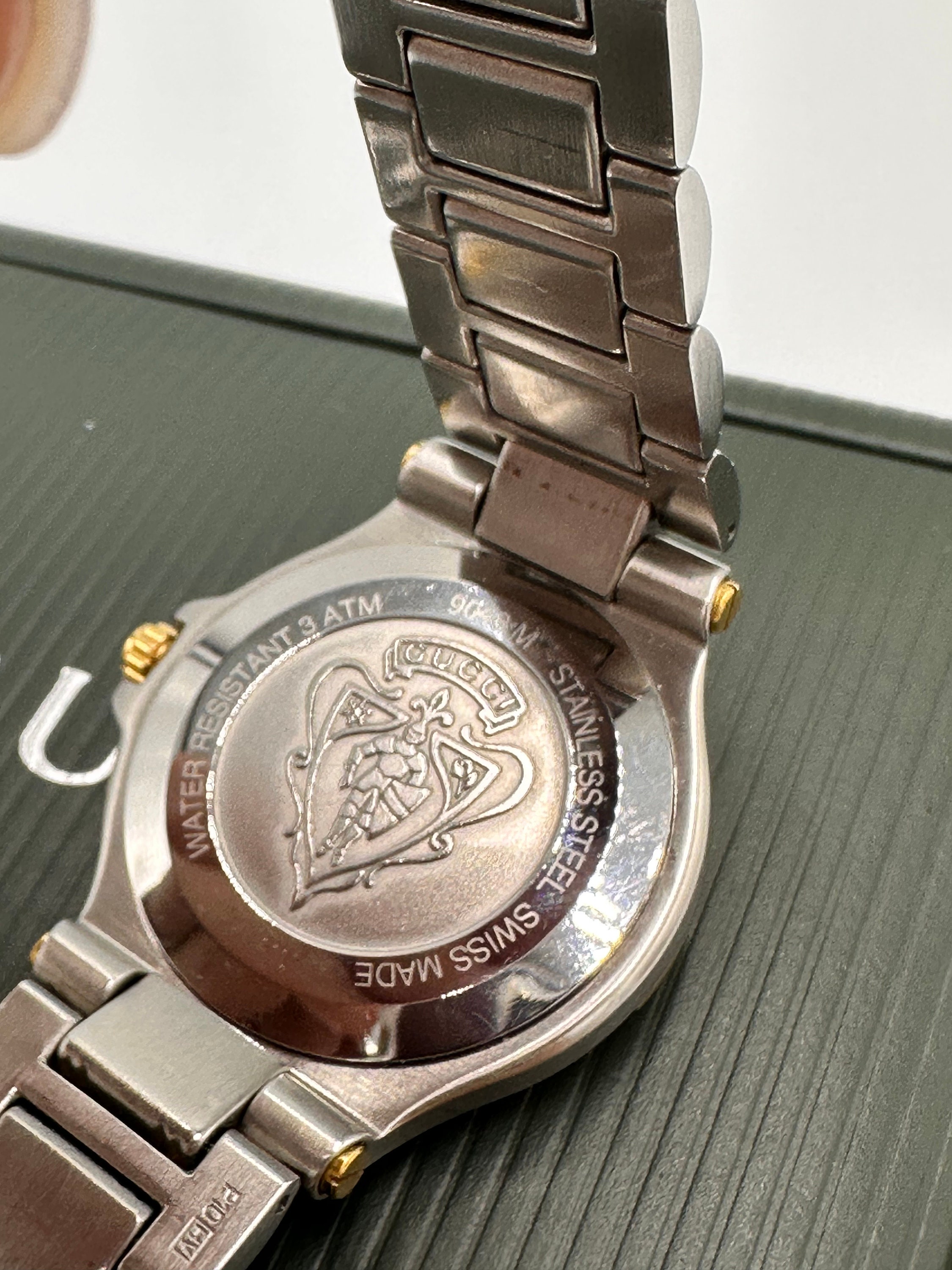 GUCCI TIMEPIECES 腕時計 il_fullxfull.4884565521_3a2j.jpg