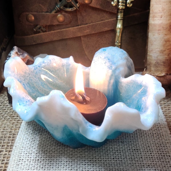 Resin Seashell Candle Holder, Nautical Theme Beach House & Coastal Bedroom Decor, Nature Inspired Epoxy Tealight Holder, Maritime Gift