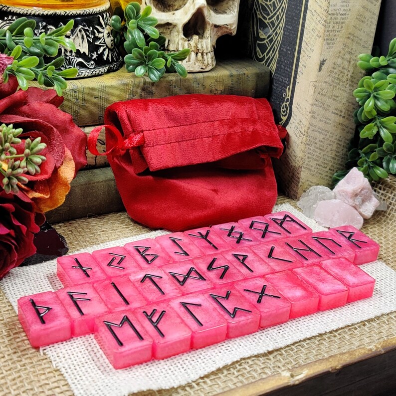 Elder Futhark Runes Set, Norse Pagan Altar Casting Runes, Epoxy Resin ...