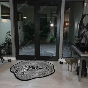optical illusion black & White Irregular Shape Unshape Hand-Tufted 100% Wool Handmade Area Rug Carpet for Home, Bedroom, Living Room.