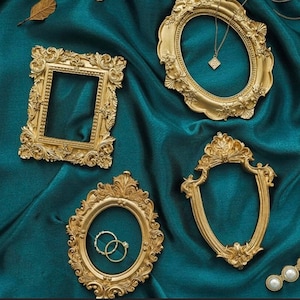 4pc Vintage Style Mini Frames (Gold)