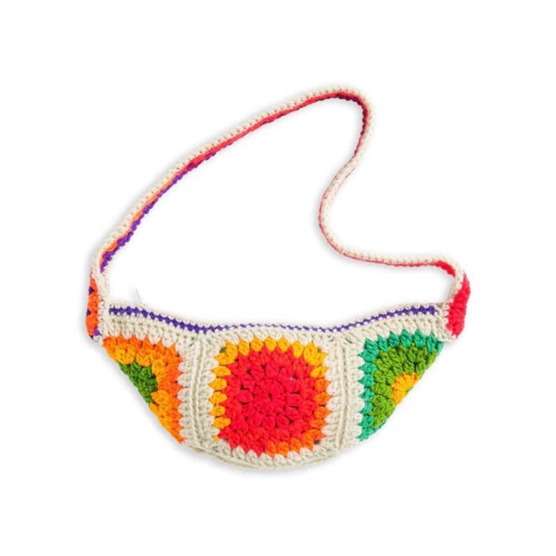 Crochet Fanny Granny Square Bag Pattern image 2