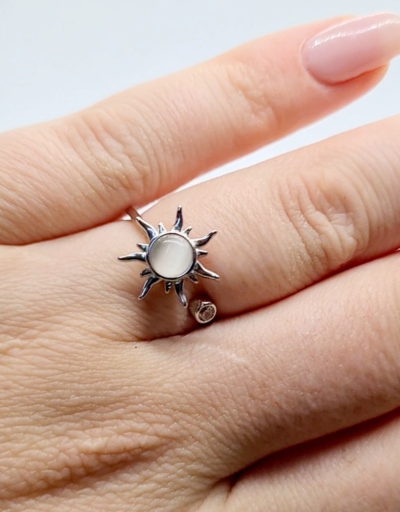 Anello Antistress In Argento 925 Con Perle Rotanti: Gioiello Per L'Ansia E La Decompressione Per Donne E Ragazze - 4