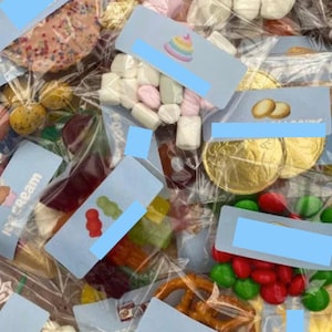 Party favour labels and bags