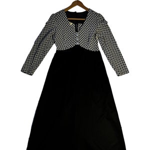 Vintage 1960s Womens Whimsigoth 1970s Maxi Black and White Dress Mod Prairie Style Size 8-10 Monochrome Retro Evening Dress