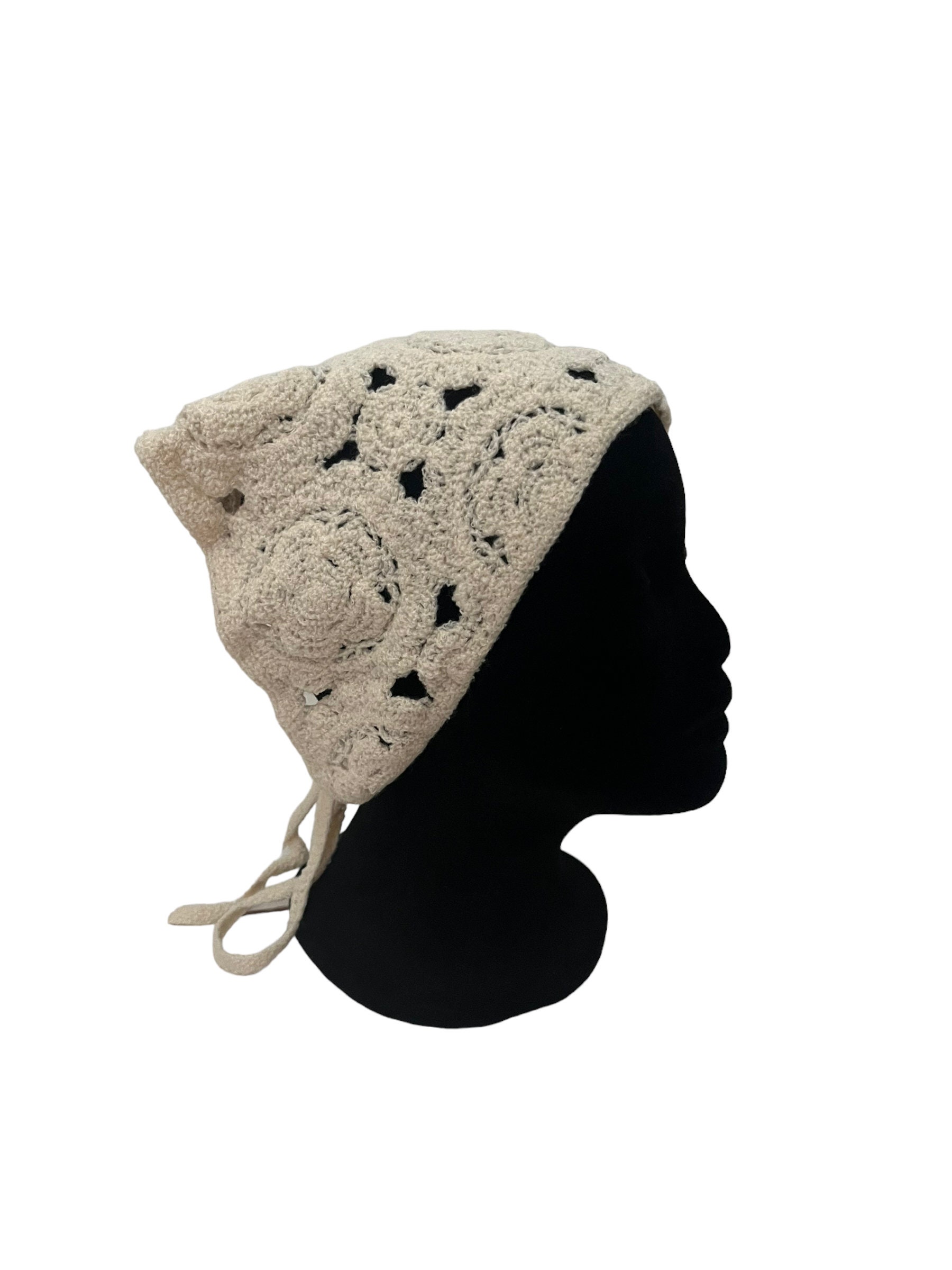 Vintage Womens Crochet Floral Cream Knitted Floral Headscarf