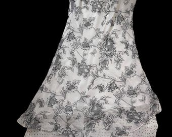 Vintage Womens White Floral Whimsical Dress, Floaty, Retro, 90s, 1990s, Fairycore, Size 14, Monochrome
