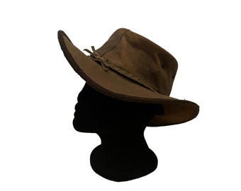 ANCIEN CHAPEAU FEMME des années 70 EUR 15,00 - FR