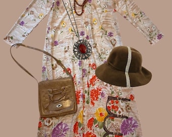 1970s Floral Maxi Dress: Vintage Bohemian Hippie Style, Size 14