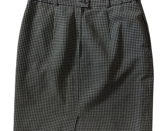 Vintage 70s Plaid Midi Skirt: Black and White Checked Mod Style (Size 12, 14)