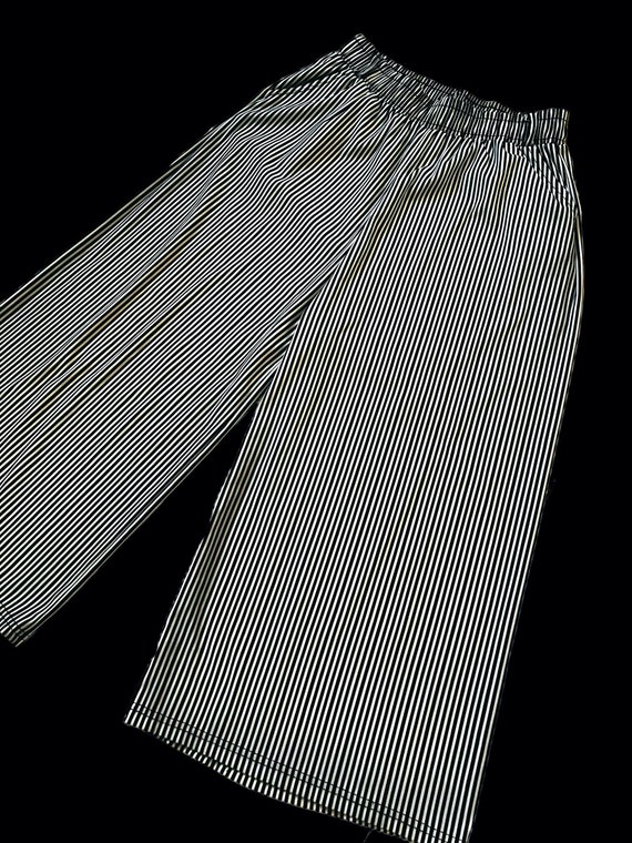 Vintage Womens Black Striped Black and White Culo… - image 2