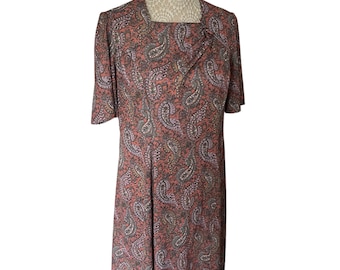 Vintage 60s Mod Paisley Dress: Pink Floral Carnaby Street Style (Size 12-14)