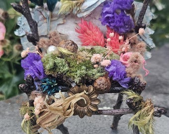 Frayed Birch Fae-Chair. (1pc.)