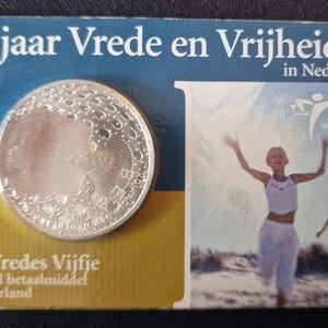 Carta con monete in argento massiccio da 5 euro – 60 anni di pace e libertà nei Paesi Bassi
