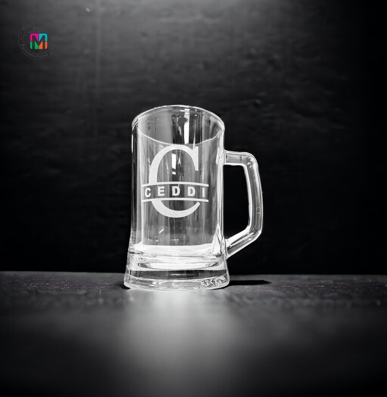 Cadeau d'anniversaire personnalisé amateurs de bière chope à bière gravée boîte en bois cadeau pour petit ami verre à bière gravé pour homme lui papa garçon d'honneur Glass only