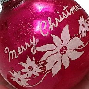 Vintage 1950s SHINY BRITE Ball Rosa MERRY Weihnachtsverzierung 2-seitig Quecksilberglas 8,5 &quot;Runde Weihnachtssterne Weiße Farbe Dekor Mitte-Century ONE