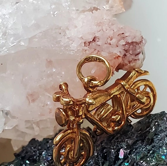 Vintage 14k Yellow Gold Motorcycle Bike Charm Pen… - image 8