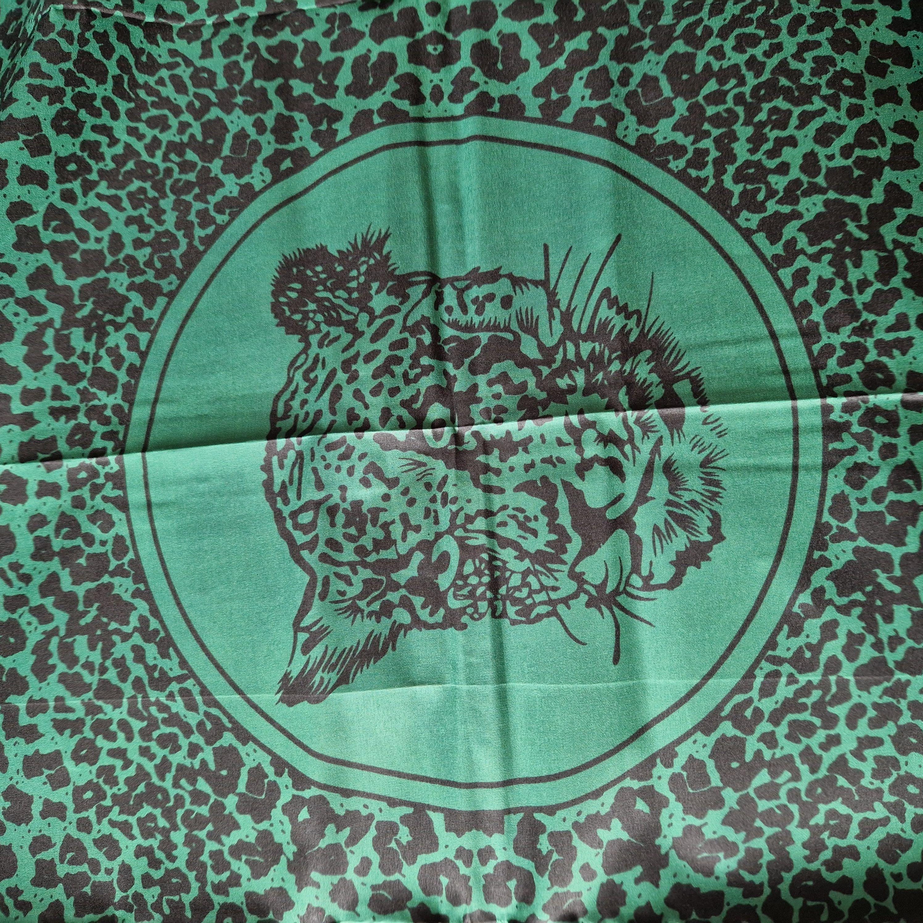 『 Green Leopard fam 』by Zuberi 60*60cm Leopard Print - Green - Ancestral Cloth - Amabhayi - Masela a