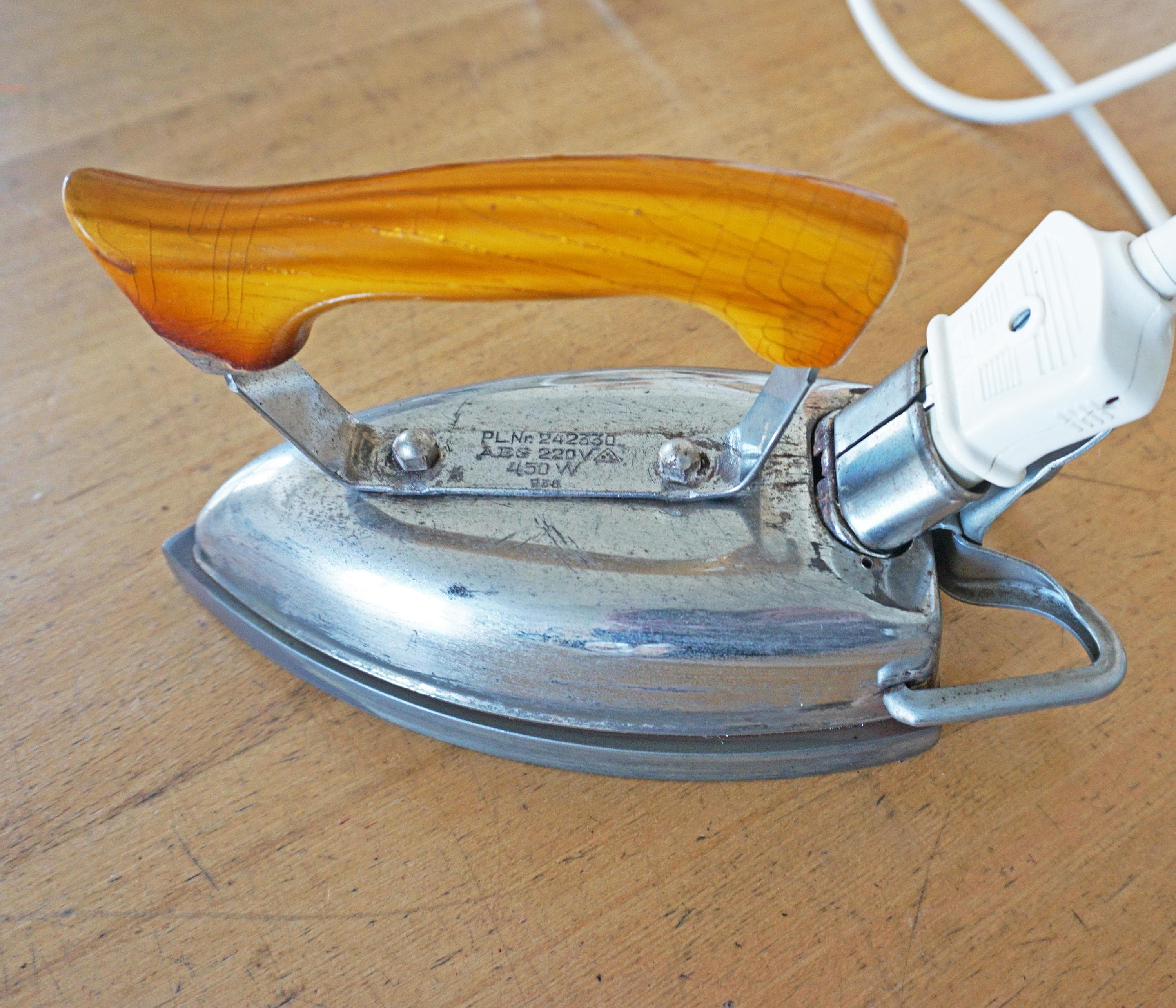 Old electric iron - Etsy 日本