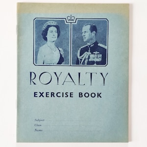 Libro de la realeza de la reina Isabel, príncipe Felipe, folleto en inglés, década de 1940/1950