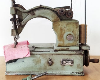 Vintage Handschuh-Nähmaschine Leder-Industrie-Nähmaschine 1930/40er Jahre, Nähmaschinenfabrik Ludwig & Co. Limbach-Oberfrohna