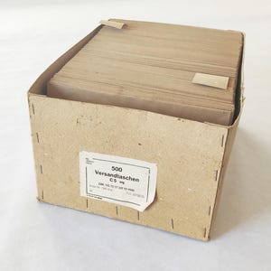 Buste vintage della RDT anni '70/'80, 414 pezzi in una scatola, VEB "Exklusiv" Lipsia, colore naturale, inutilizzate, 23 x 16,5 cm, formato C5