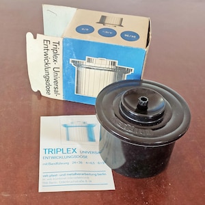 Zbiornik do wywoływania filmów TRIPLEX N4131, bakelit, NRD lata 90. XX w.