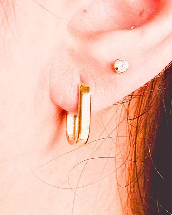 Orecchini Huggie Oro Giallo 9kt Su Argento Con Diamante Simulato 12.5mm – Italiani