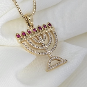 18k gold Menorah Pendant, jewish jewelry, Israeli pendant, Hanukkah Jewelry